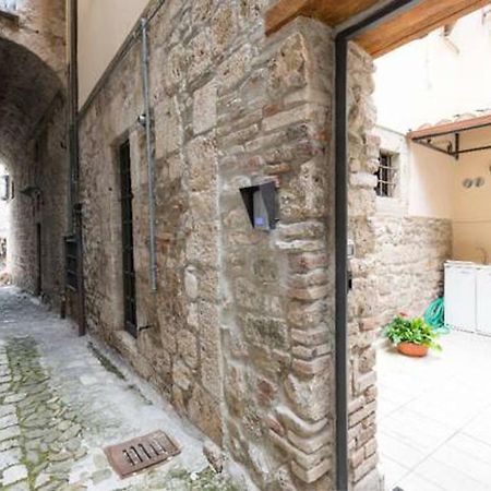 Maisonrua' Bed and Breakfast Ascoli Piceno Exteriör bild