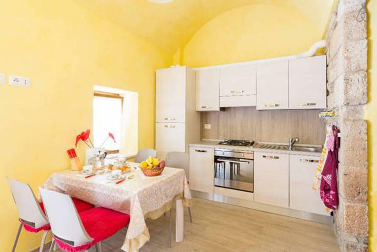 Maisonrua' Bed and Breakfast Ascoli Piceno Exteriör bild