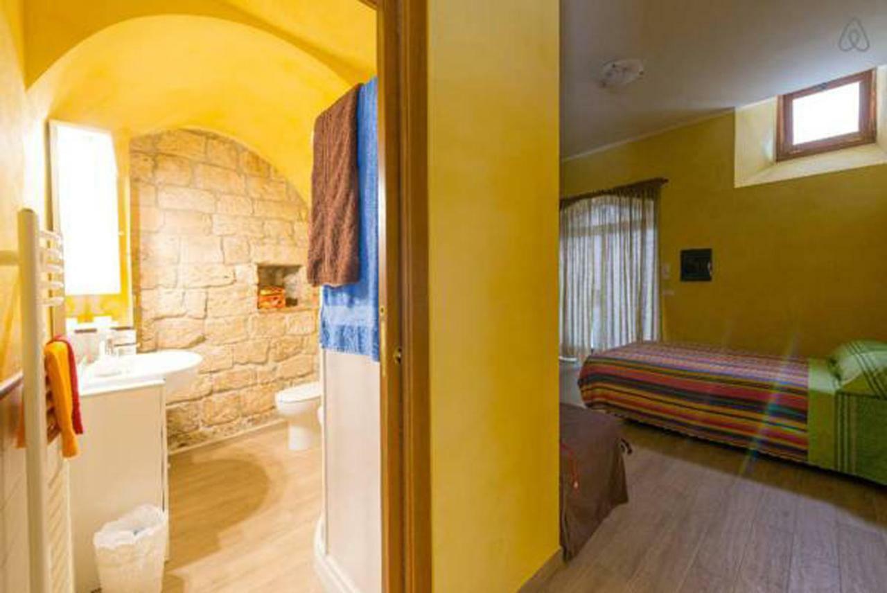 Maisonrua' Bed and Breakfast Ascoli Piceno Exteriör bild